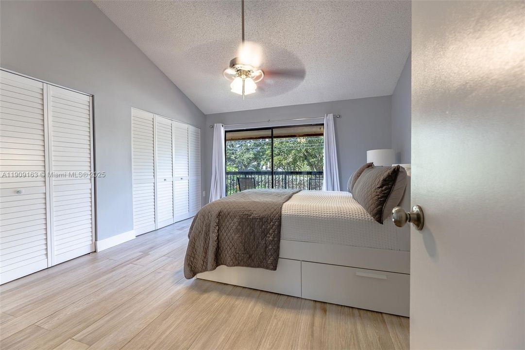 En Venta: $464,900 (2 camas, 1 baños, 1152 Pies cuadrados)