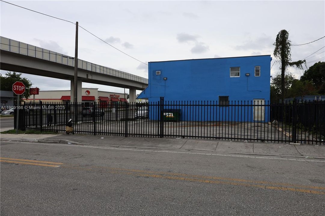 For Rent: $24 (0 beds, 0 baths, 0 Square Feet)