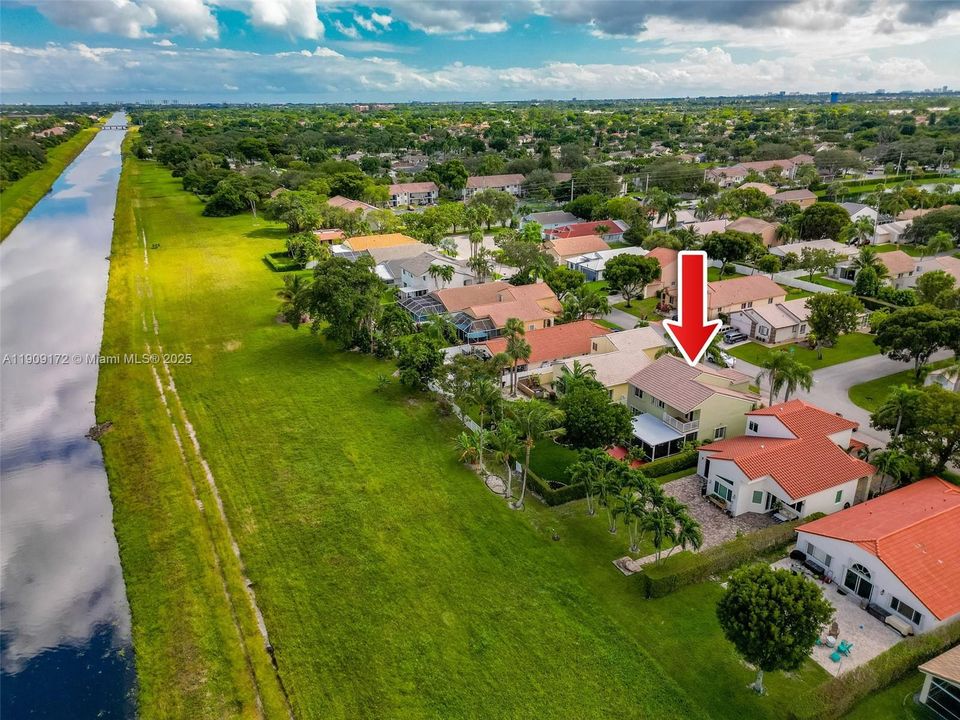 For Rent: $4,500 (4 beds, 2 baths, 2095 Square Feet)