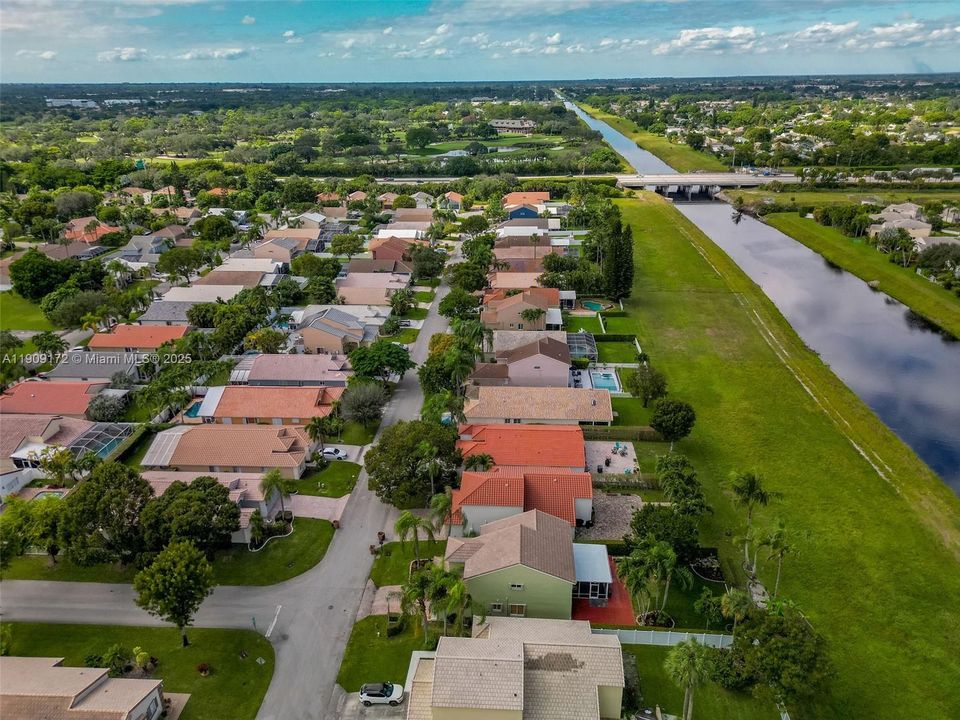 For Rent: $4,500 (4 beds, 2 baths, 2095 Square Feet)