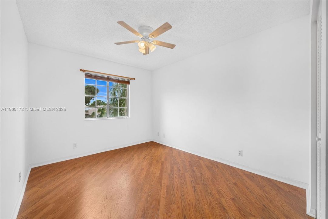 For Rent: $4,500 (4 beds, 2 baths, 2095 Square Feet)