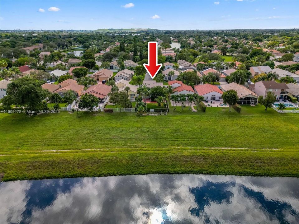 For Rent: $4,500 (4 beds, 2 baths, 2095 Square Feet)