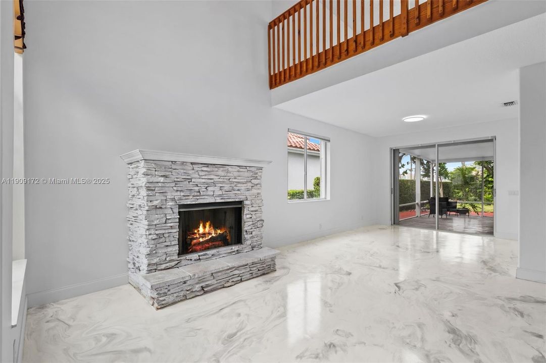 For Rent: $4,500 (4 beds, 2 baths, 2095 Square Feet)