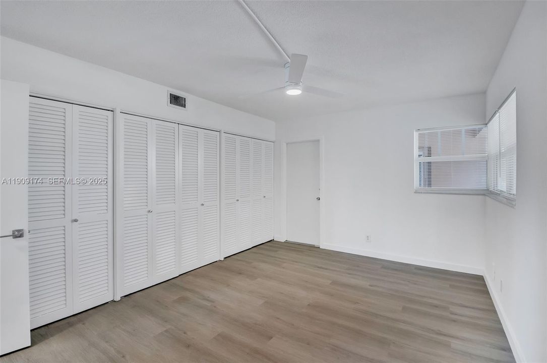 Activo con contrato: $3,100 (2 camas, 1 baños, 830 Pies cuadrados)