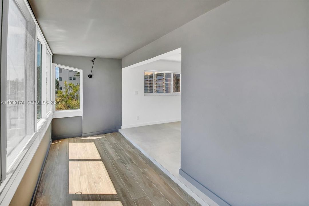 Activo con contrato: $3,100 (2 camas, 1 baños, 830 Pies cuadrados)