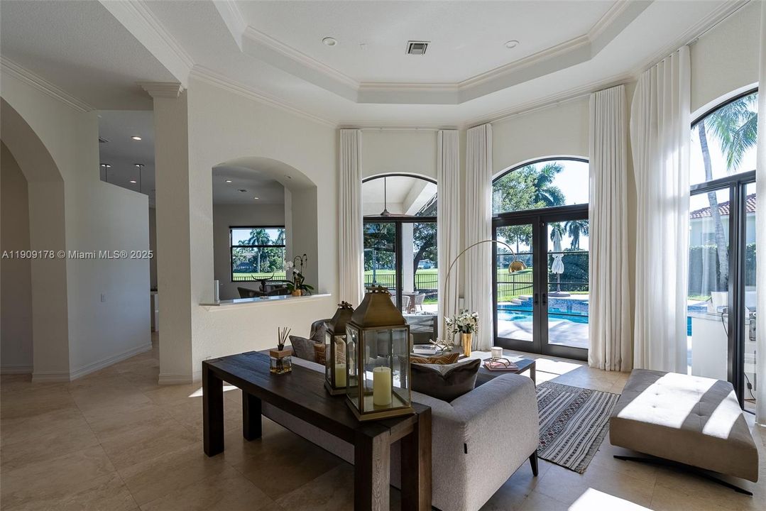 For Sale: $2,570,000 (5 beds, 4 baths, 4377 Square Feet)