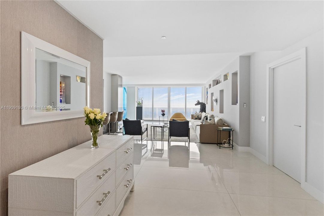 Active With Contract: $1,349,999 (3 beds, 2 baths, 2370 Square Feet)