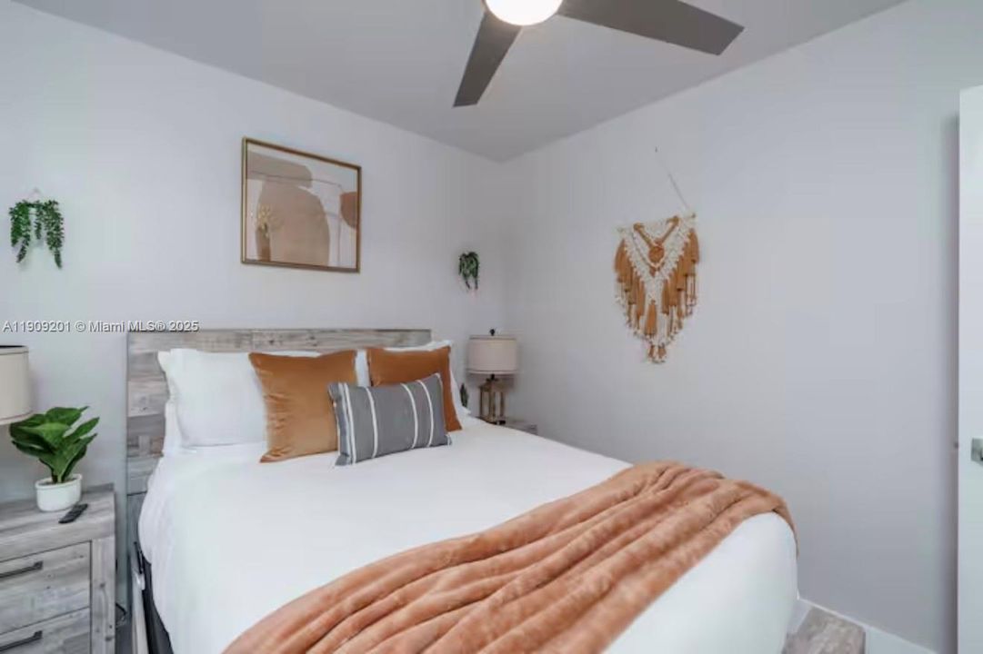 For Sale: $1,895,000 (0 beds, 0 baths, 4461 Square Feet)