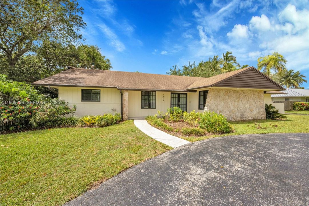 Active With Contract: $975,000 (4 beds, 2 baths, 2130 Square Feet)