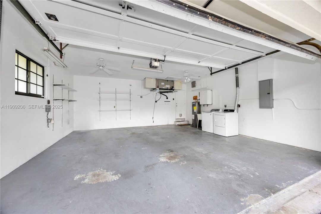 Active With Contract: $975,000 (4 beds, 2 baths, 2130 Square Feet)