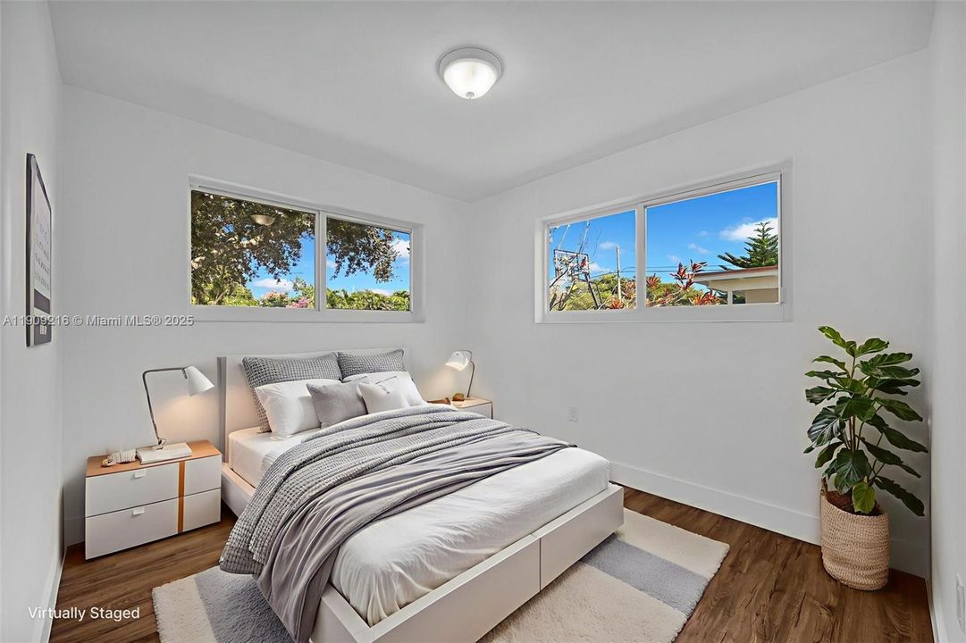 For Sale: $439,000 (4 beds, 1 baths, 1412 Square Feet)