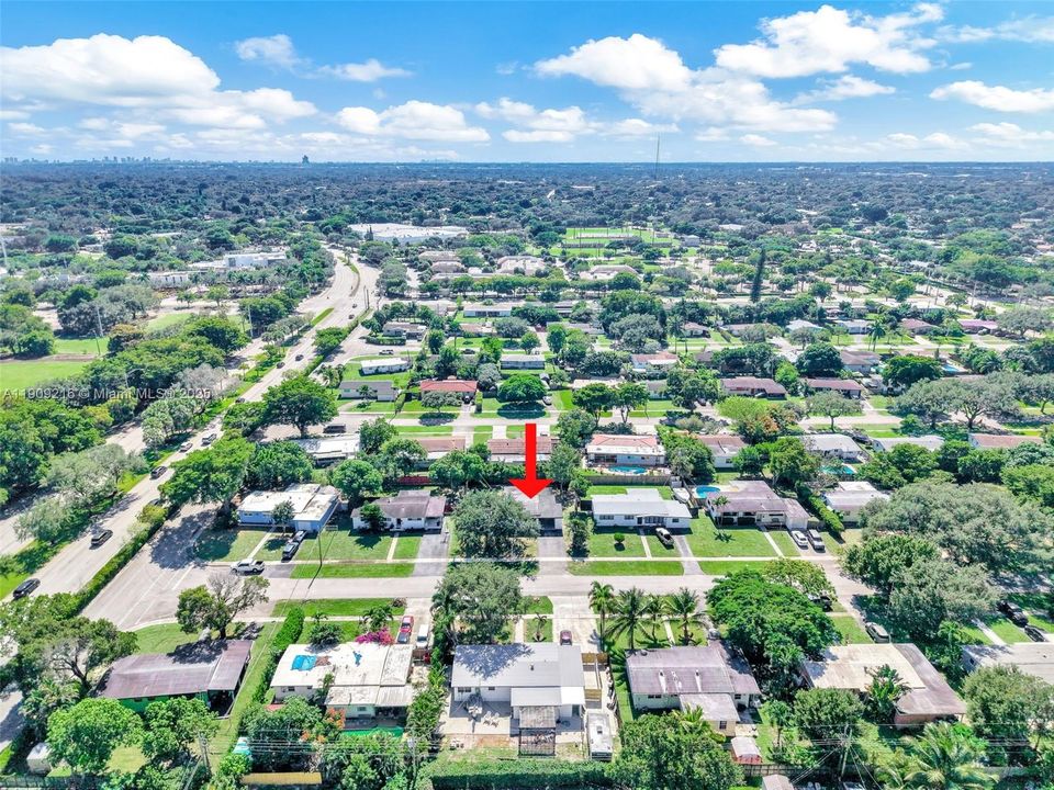 For Sale: $439,000 (4 beds, 1 baths, 1412 Square Feet)