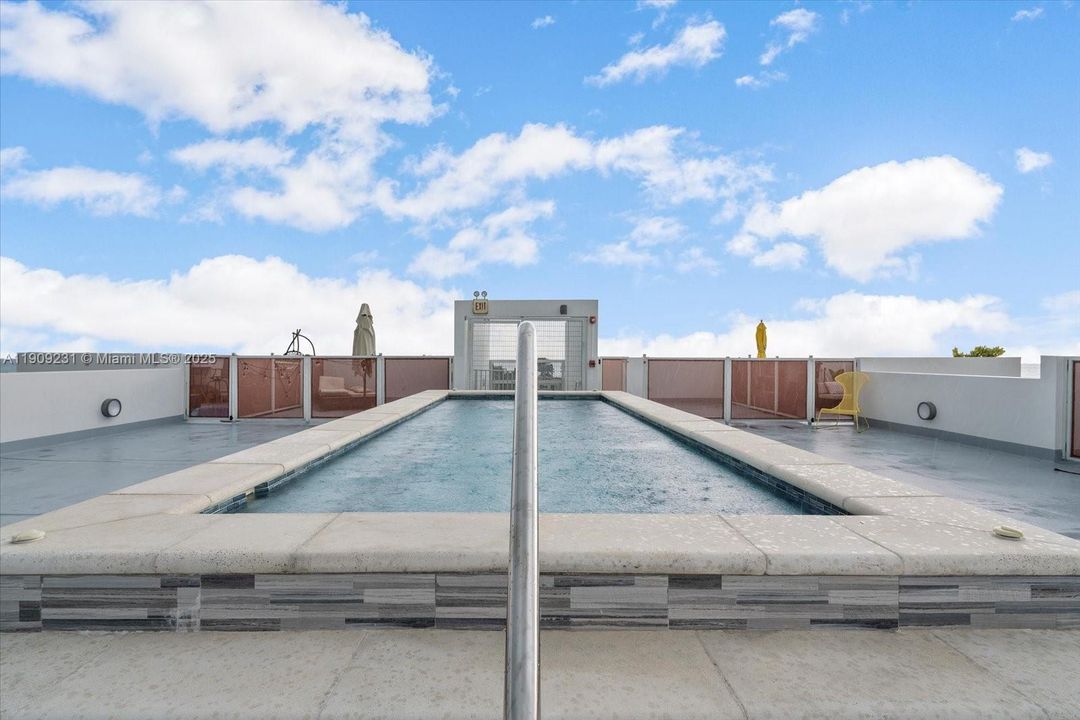 На продажу: $550,000 (1 спален, 1 ванн, 772 Квадратных фут)