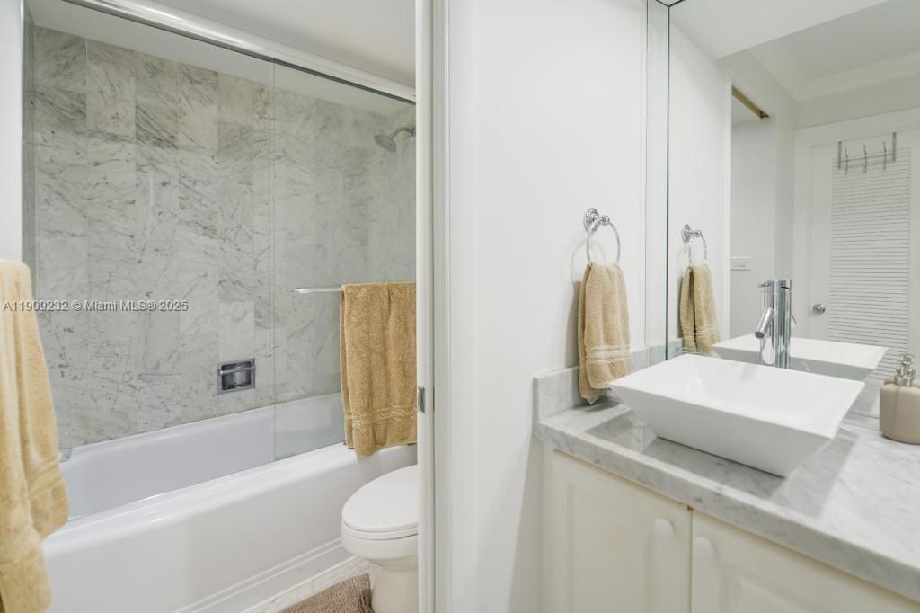 En Renta: $5,950 (2 camas, 2 baños, 1409 Pies cuadrados)