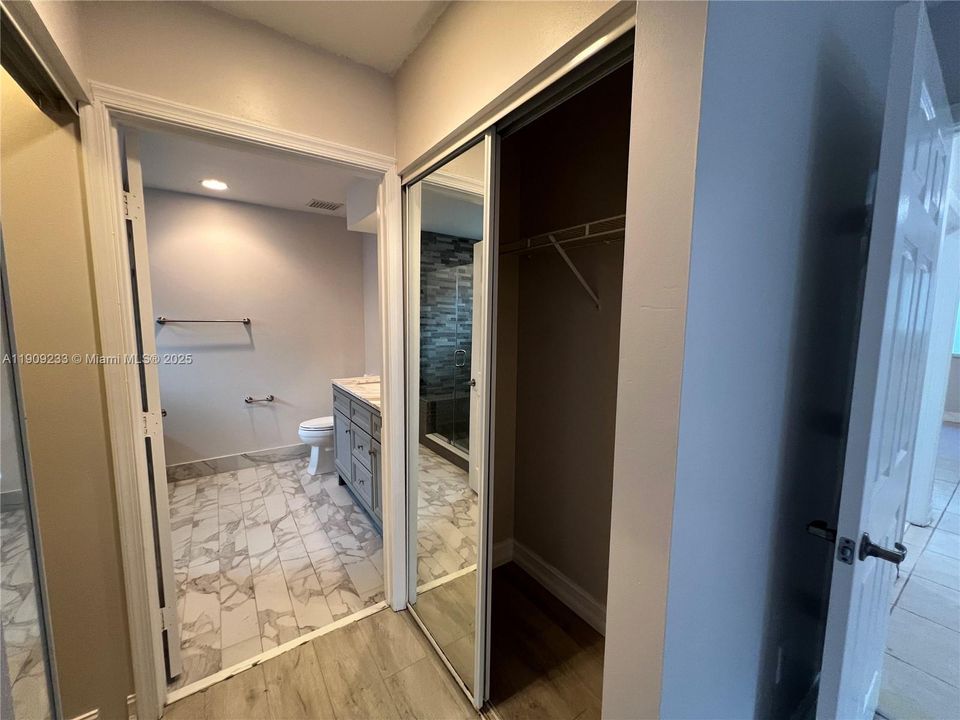 For Rent: $3,600 (3 beds, 2 baths, 1408 Square Feet)