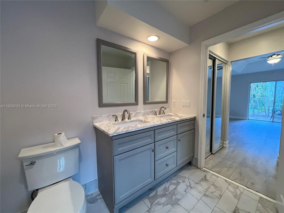 For Rent: $3,600 (3 beds, 2 baths, 1408 Square Feet)