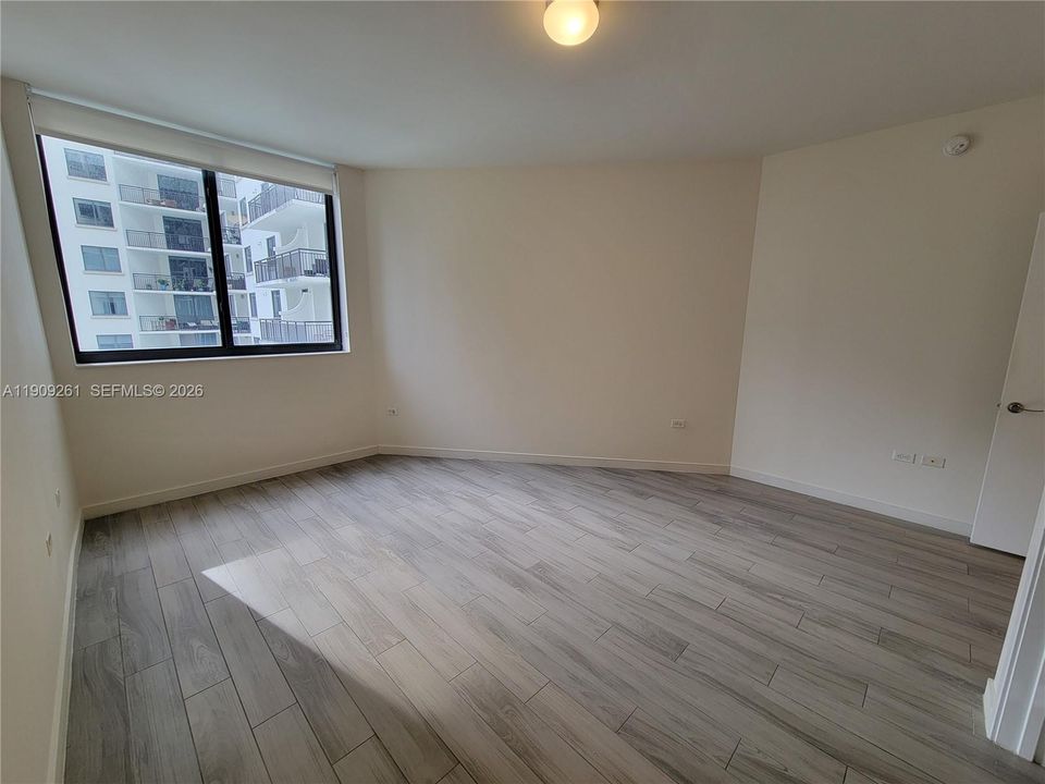 En Venta: $775,000 (2 camas, 2 baños, 1384 Pies cuadrados)