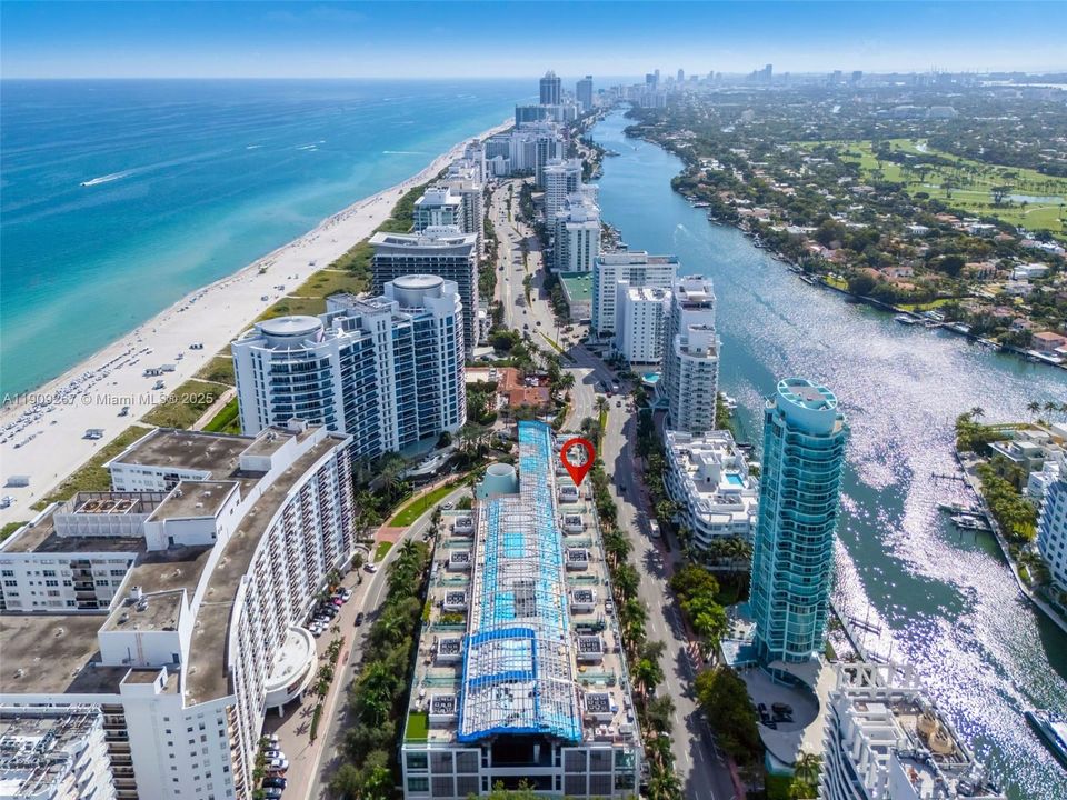 For Sale: $875,000 (2 beds, 2 baths, 1700 Square Feet)