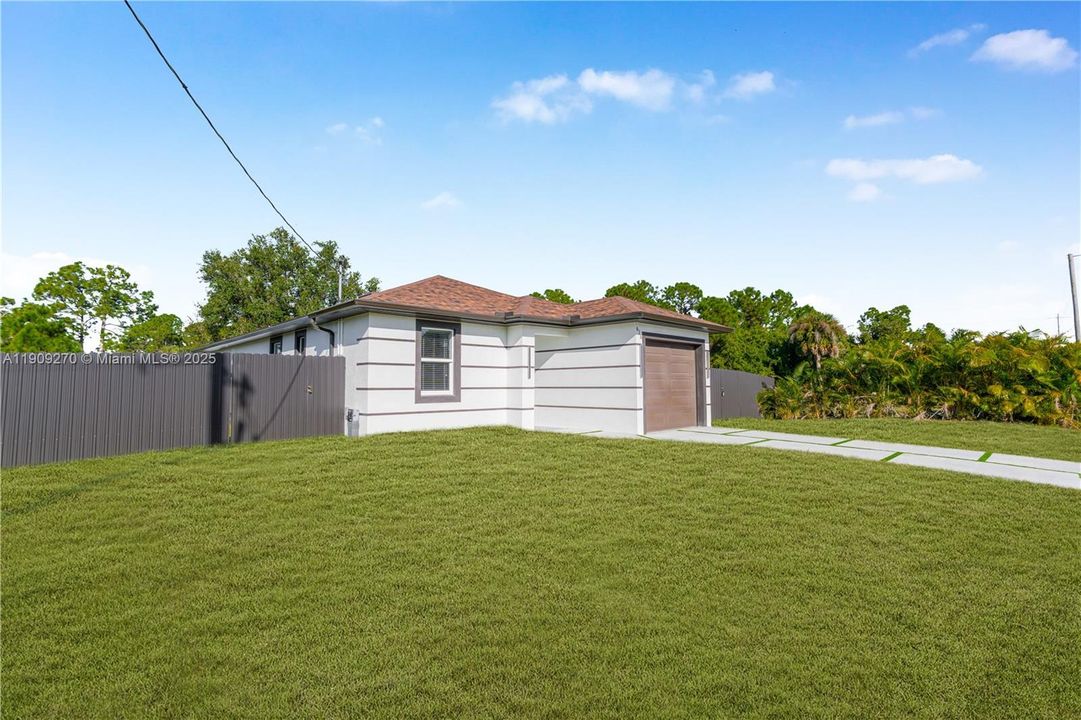 For Sale: $319,900 (3 beds, 2 baths, 0 Square Feet)