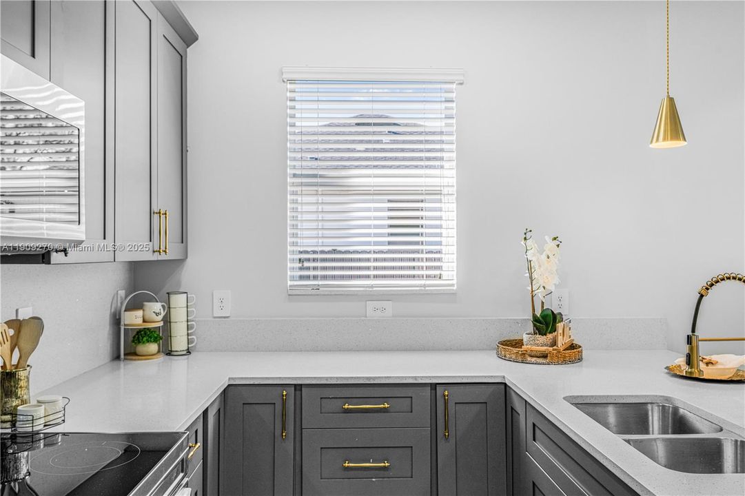 For Sale: $319,900 (3 beds, 2 baths, 0 Square Feet)