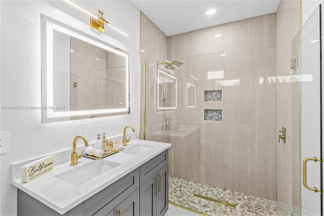 For Sale: $319,900 (3 beds, 2 baths, 0 Square Feet)