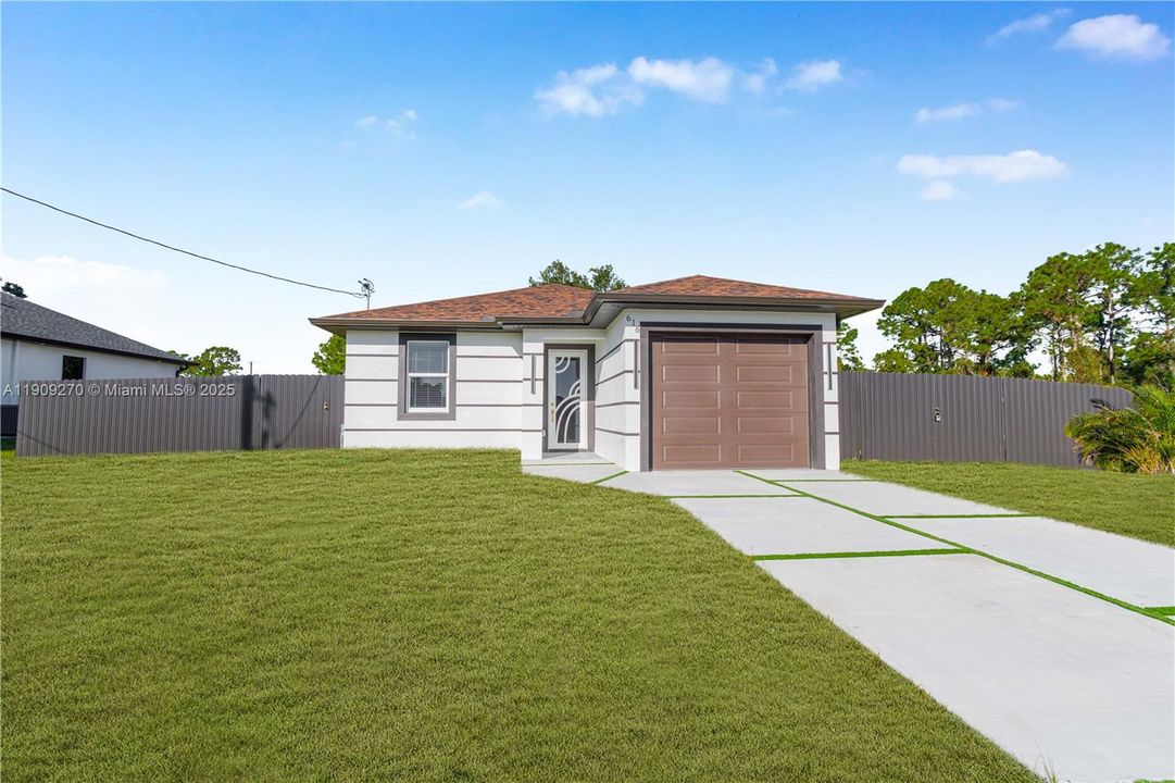 For Sale: $319,900 (3 beds, 2 baths, 0 Square Feet)