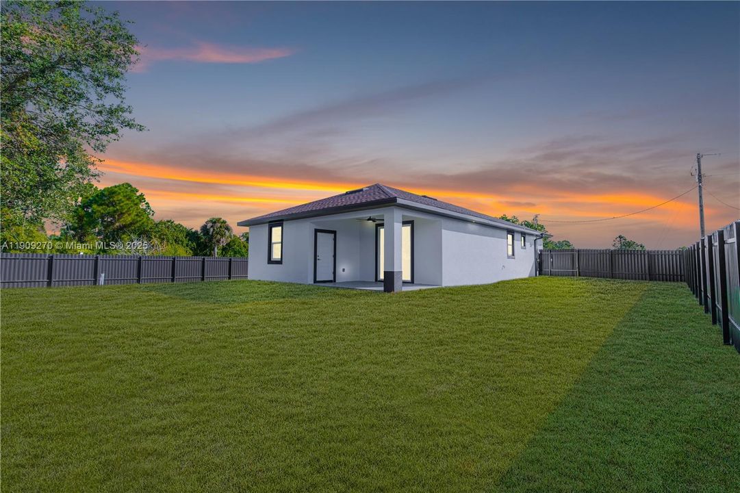 For Sale: $319,900 (3 beds, 2 baths, 0 Square Feet)