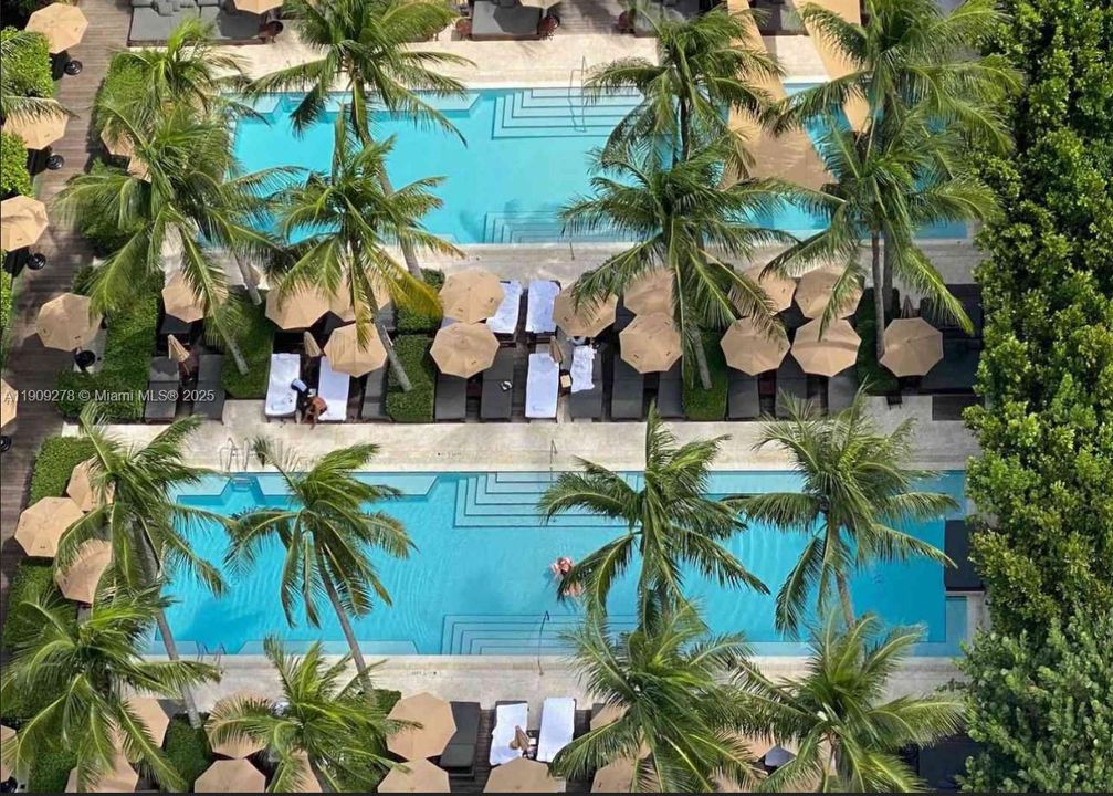 For Rent: $30,000 (2 beds, 2 baths, 1213 Square Feet)