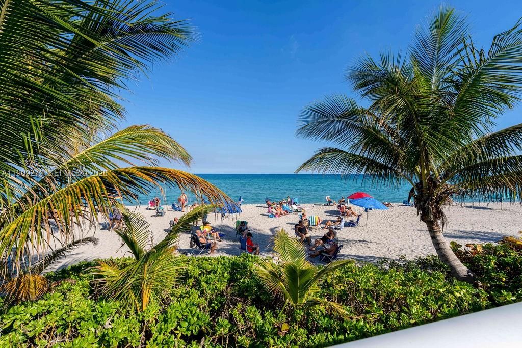 En Venta: $589,000 (1 camas, 2 baños, 1000 Pies cuadrados)