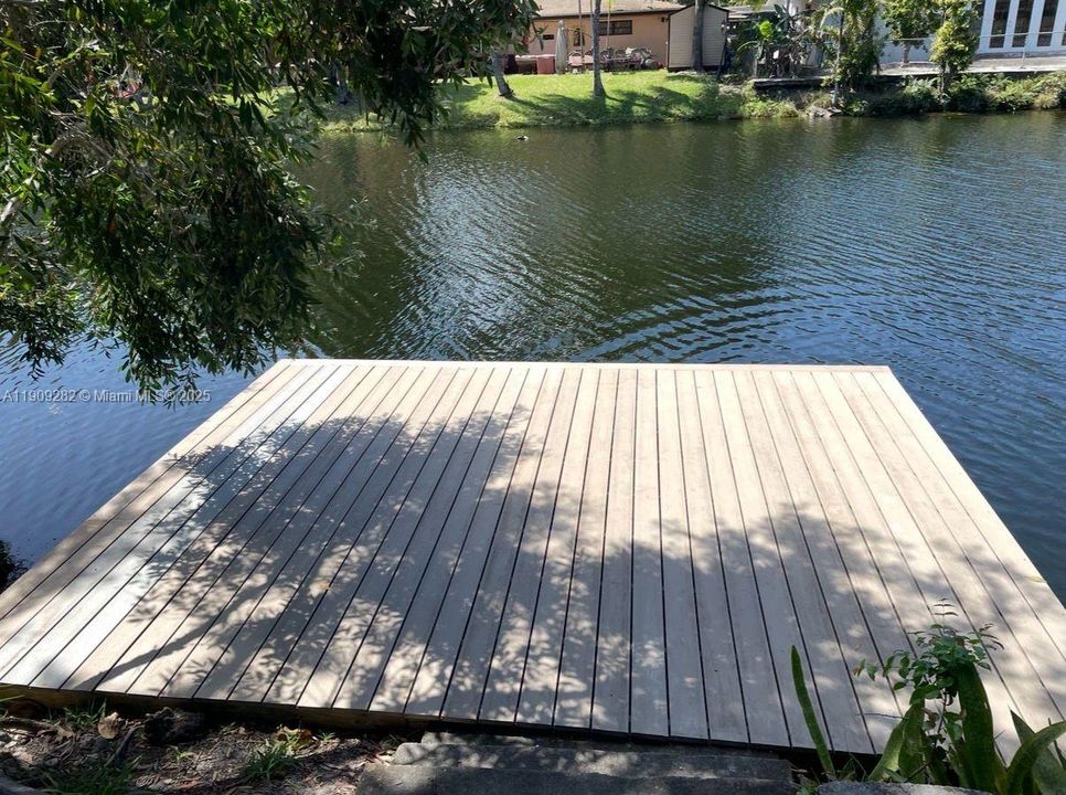 For Rent: $6,000 (3 beds, 2 baths, 1644 Square Feet)