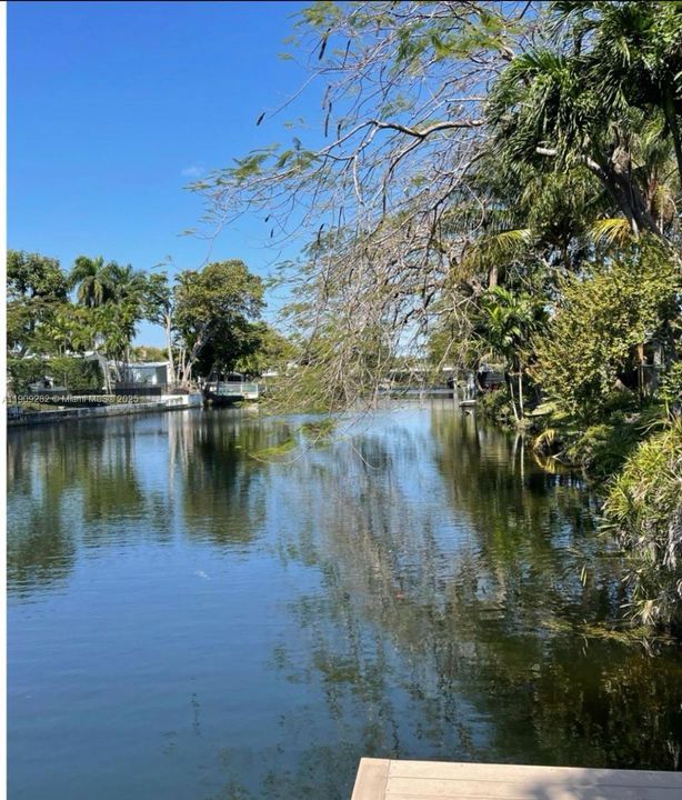 For Rent: $6,000 (3 beds, 2 baths, 1644 Square Feet)