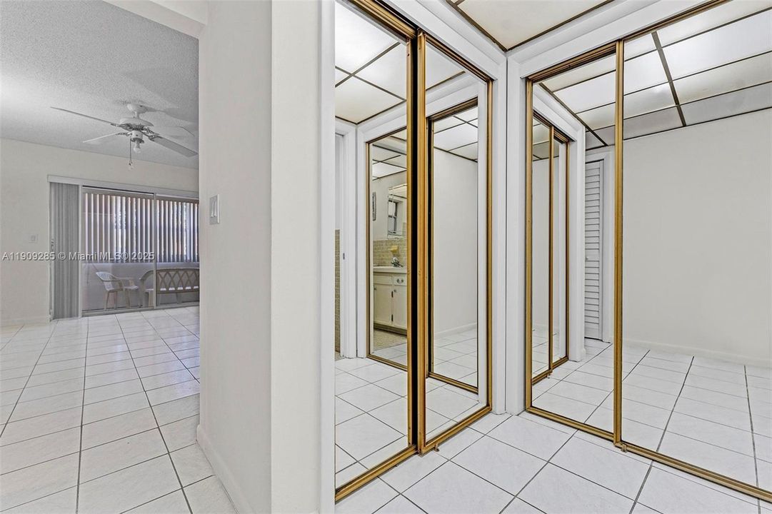 待售: $139,000 (1 贝兹, 1 浴室, 770 平方英尺)