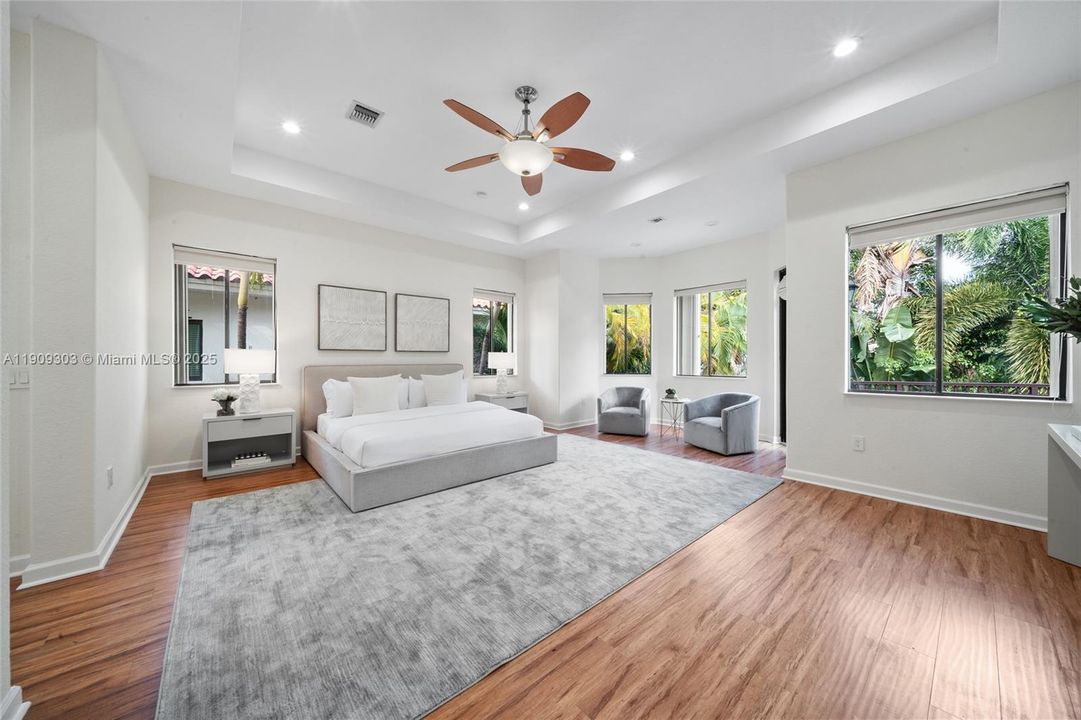 Active With Contract: $1,350,000 (5 beds, 4 baths, 4717 Square Feet)