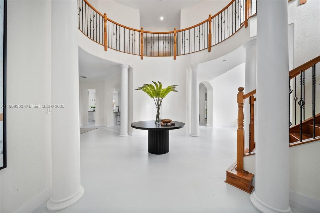 Active With Contract: $1,350,000 (5 beds, 4 baths, 4717 Square Feet)