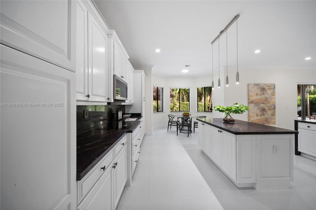 Active With Contract: $1,350,000 (5 beds, 4 baths, 4717 Square Feet)