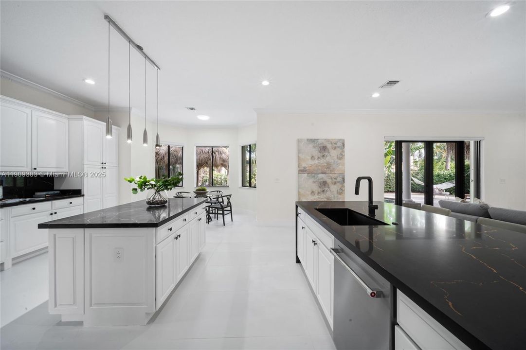 Active With Contract: $1,350,000 (5 beds, 4 baths, 4717 Square Feet)