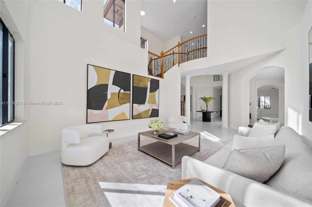 Active With Contract: $1,350,000 (5 beds, 4 baths, 4717 Square Feet)
