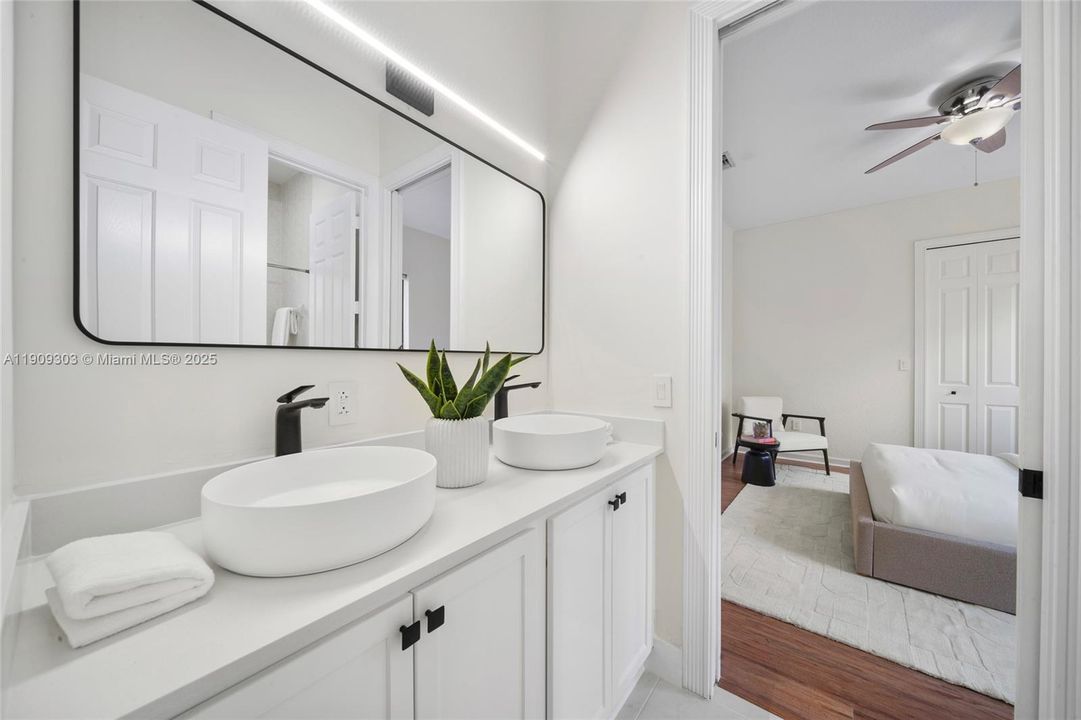 Active With Contract: $1,350,000 (5 beds, 4 baths, 4717 Square Feet)