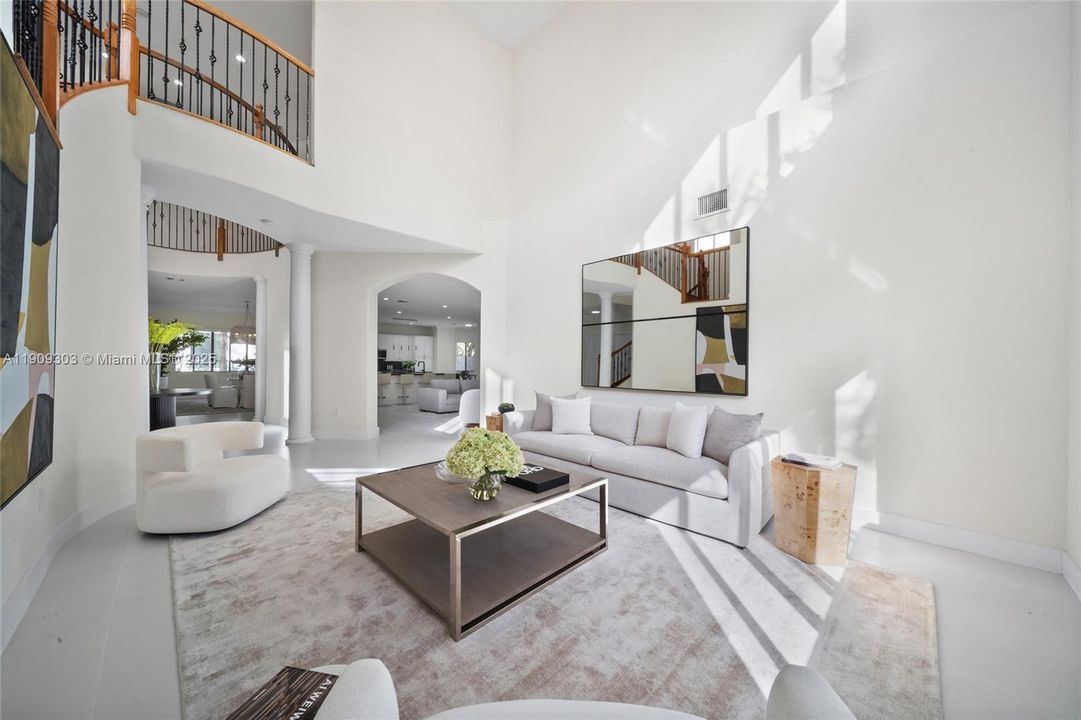 Active With Contract: $1,350,000 (5 beds, 4 baths, 4717 Square Feet)
