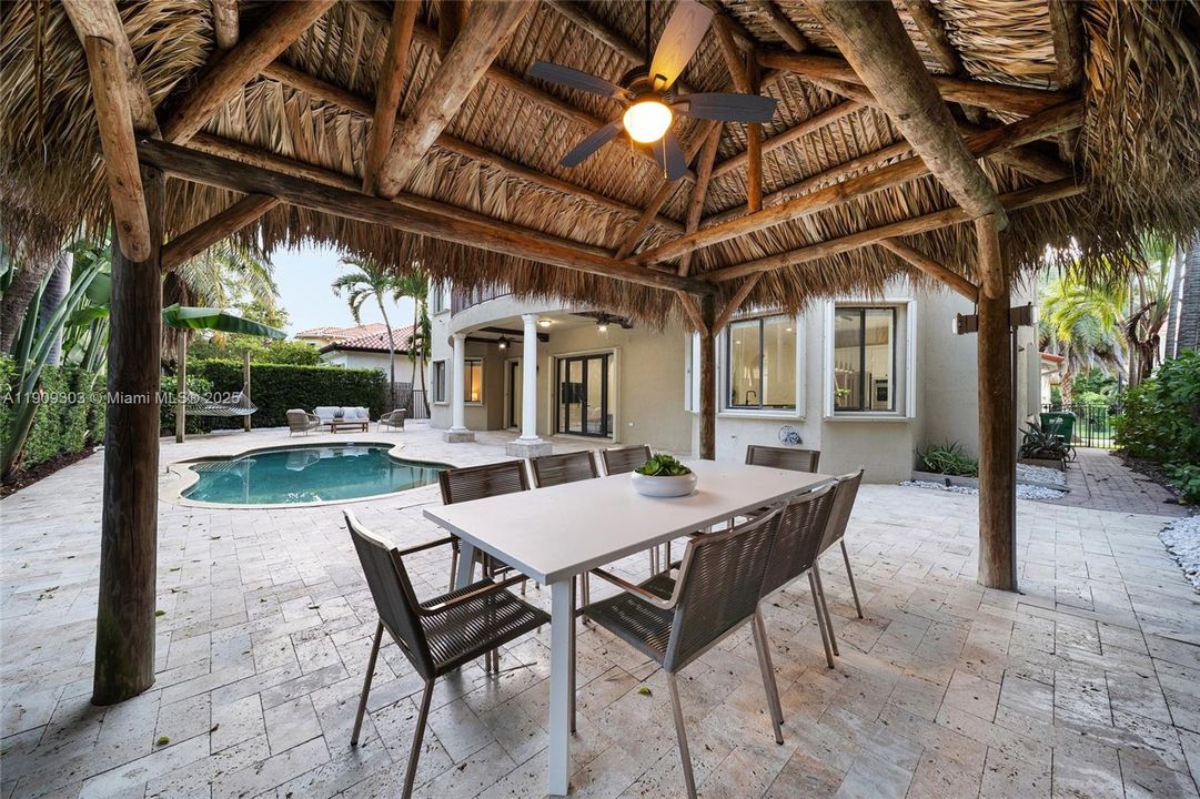 Active With Contract: $1,350,000 (5 beds, 4 baths, 4717 Square Feet)