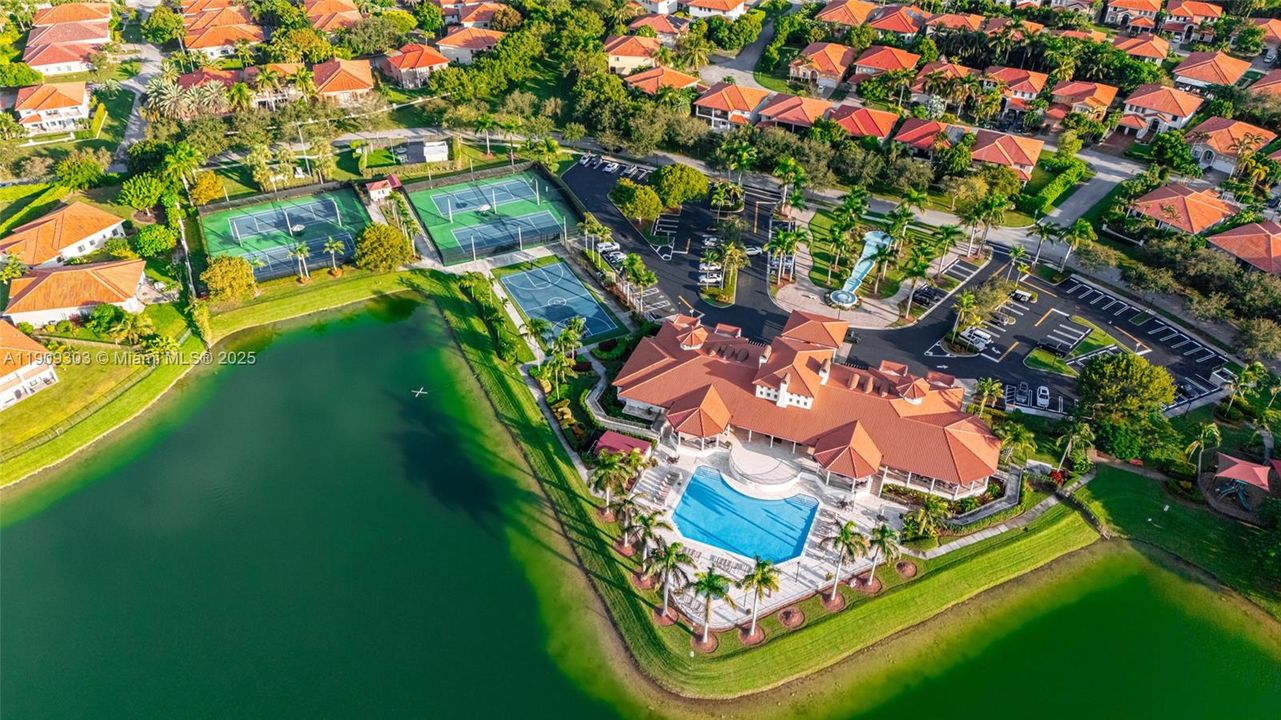 Active With Contract: $1,350,000 (5 beds, 4 baths, 4717 Square Feet)