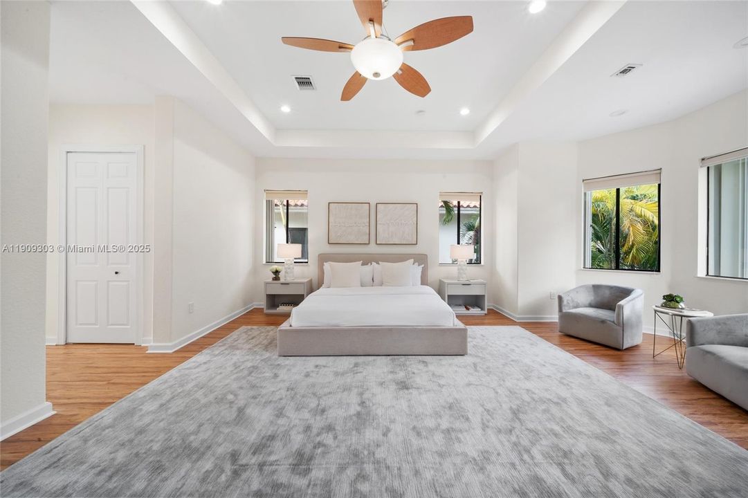 Active With Contract: $1,350,000 (5 beds, 4 baths, 4717 Square Feet)