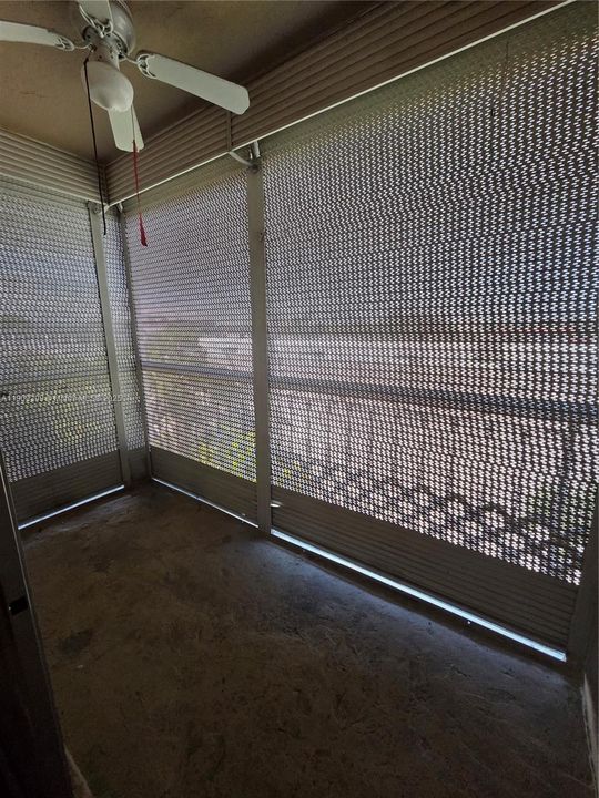 En Venta: $235,000 (2 camas, 1 baños, 715 Pies cuadrados)