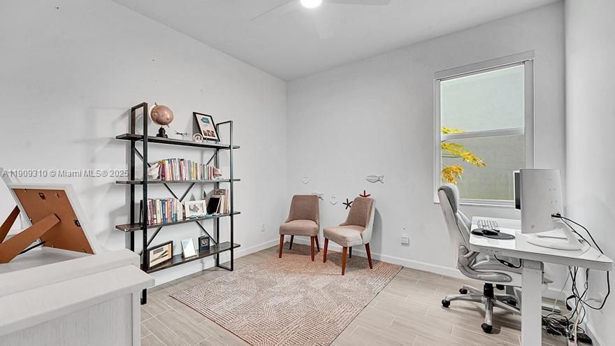 For Sale: $750,000 (4 beds, 3 baths, 2373 Square Feet)