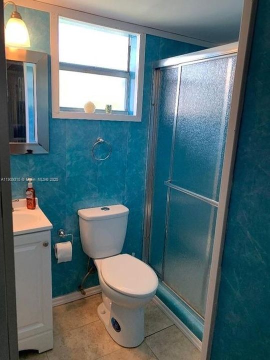 For Sale: $74,500 (1 beds, 1 baths, 624 Square Feet)