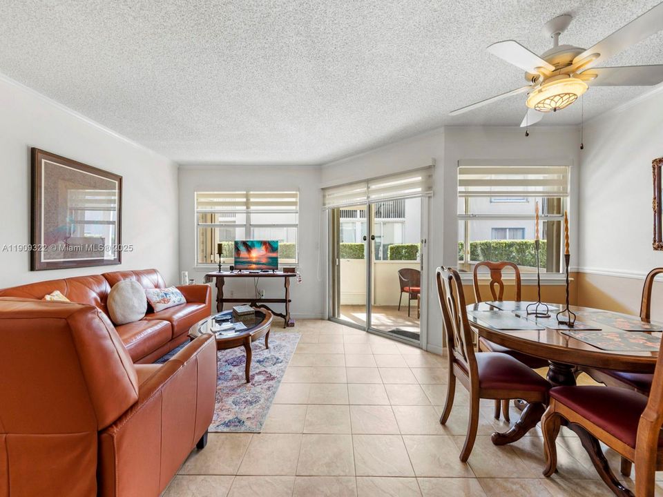 Active With Contract: $215,230 (2 beds, 2 baths, 1070 Square Feet)