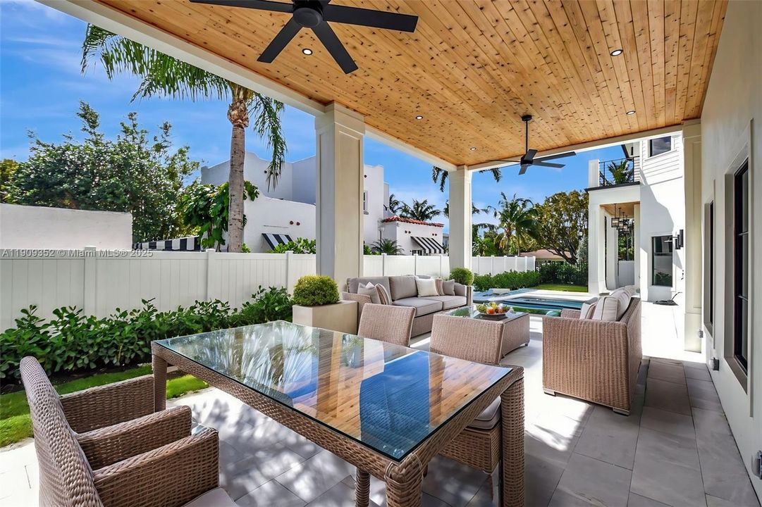 For Sale: $3,200,000 (4 beds, 3 baths, 3104 Square Feet)