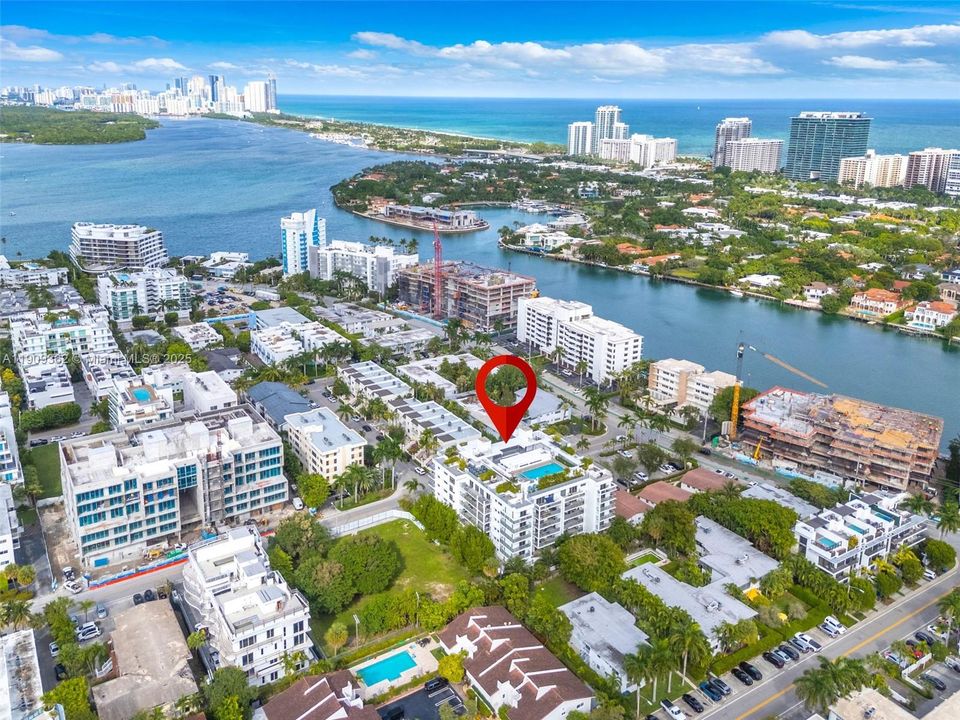 For Sale: $1,049,000 (3 beds, 2 baths, 1376 Square Feet)