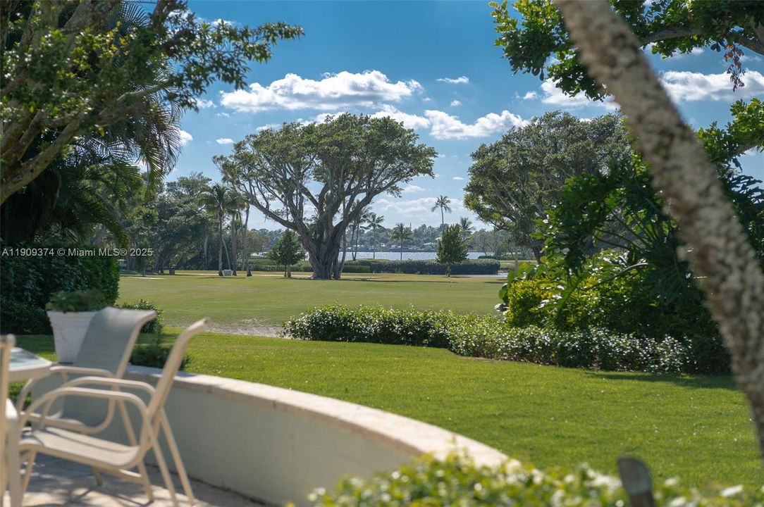 На продажу: $6,250,000 (5 спален, 5 ванн, 2945 Квадратных фут)