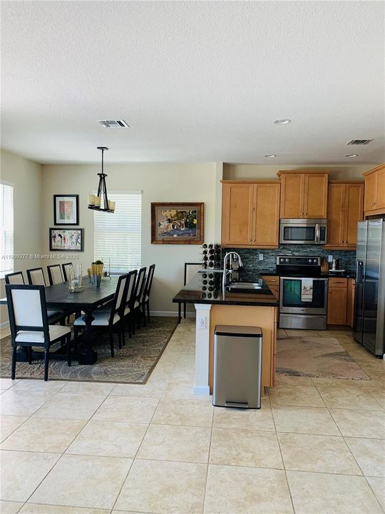Active With Contract: $3,300 (4 beds, 2 baths, 2365 Square Feet)
